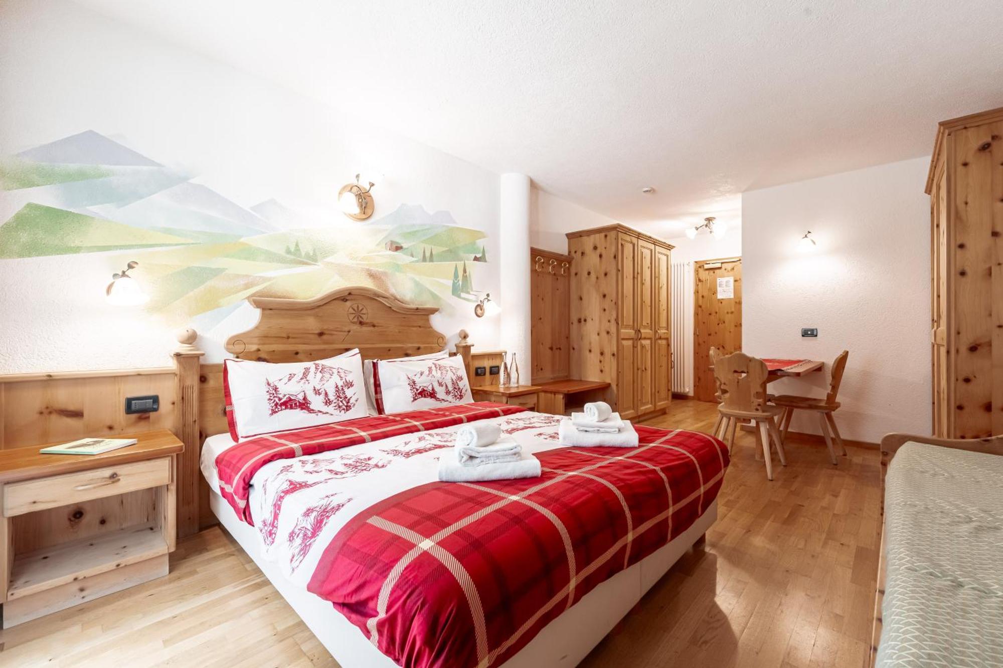 Hotel Villetta Maria Cottage Canazei Bagian luar foto