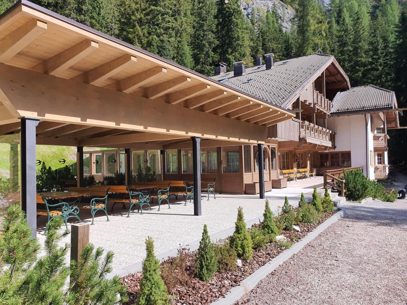 Hotel Villetta Maria Cottage Canazei Bagian luar foto