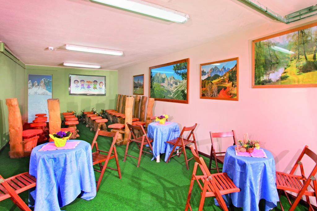 Hotel Villetta Maria Cottage Canazei Bagian luar foto